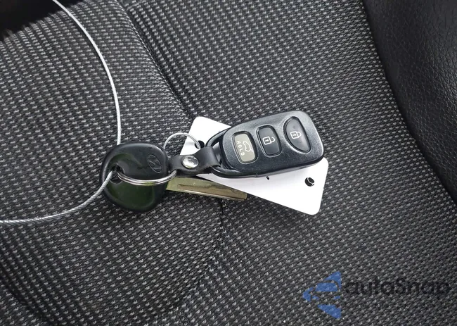 KMHTC6ADXCU043682: 41971377