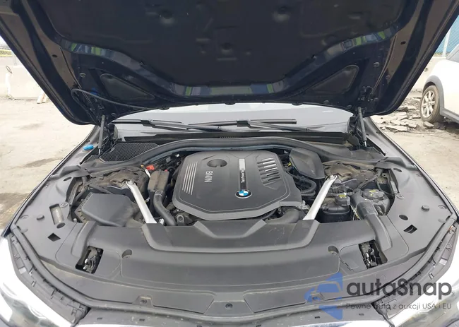 WBA7E2C52KB454404: 41970681