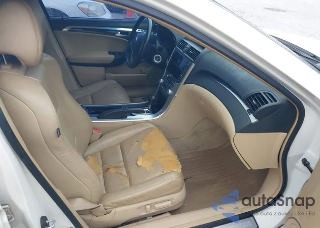 19UUA66258A024702: 41970762