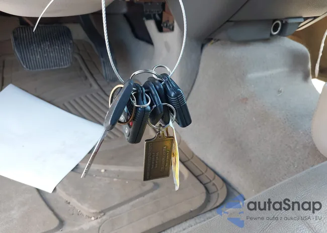 2LNBL8CV6BX753652: 41972156