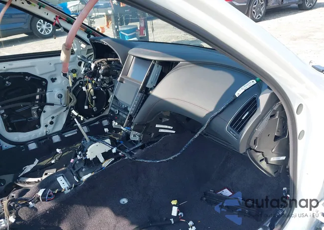 JN1FV7DP0RM660141: 41972338