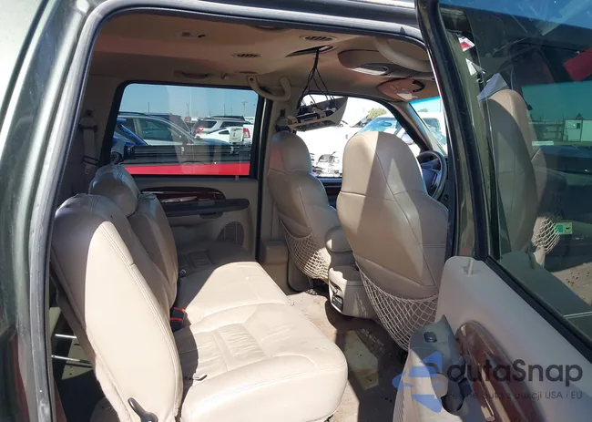 1FMNU43S5YEC18413: 41972353