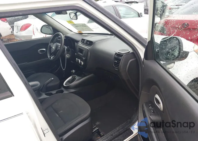 KNDJN2A24E7709773: 41971582