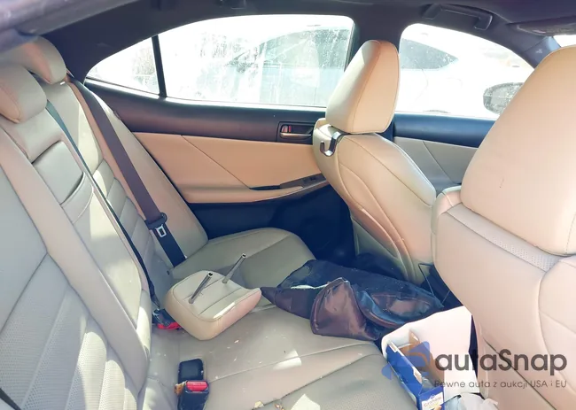 JTHBA1D2XH5041837: 41973345