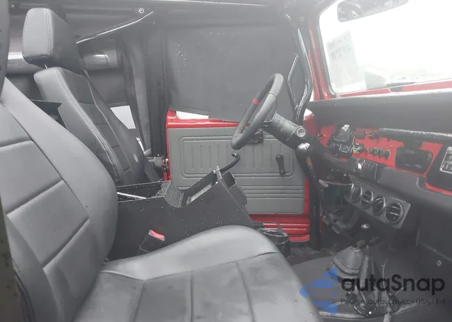 FJ40290557: 41972518