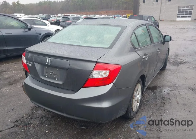 2HGFB2F55CH558222: 41972636