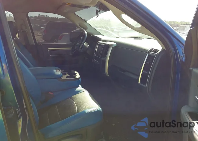 1C6RR6GG9HS786181: 41974247