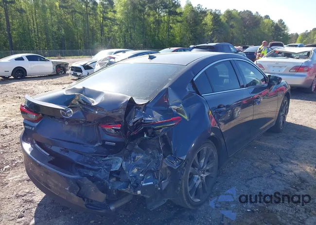 JM1GJ1W51F1212008: 41974315