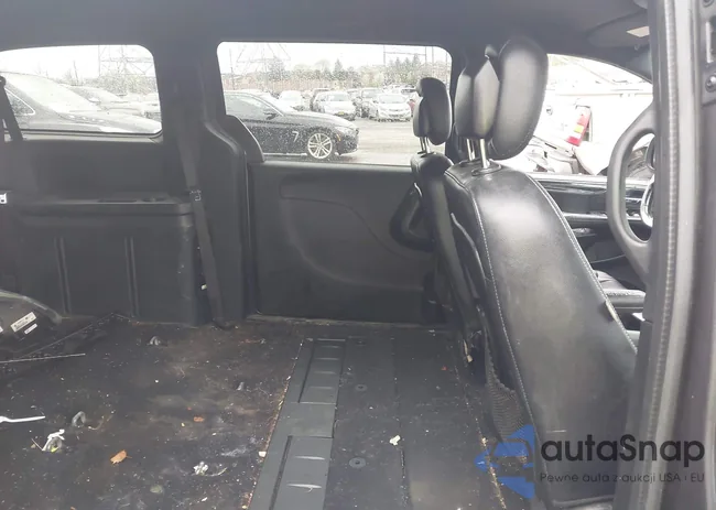 2C4RDGCG8ER379341: 41973579