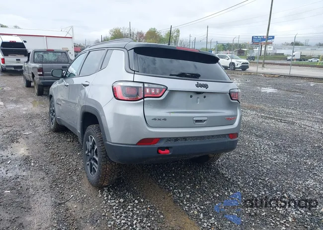 3C4NJDDB6LT184616: 41973717