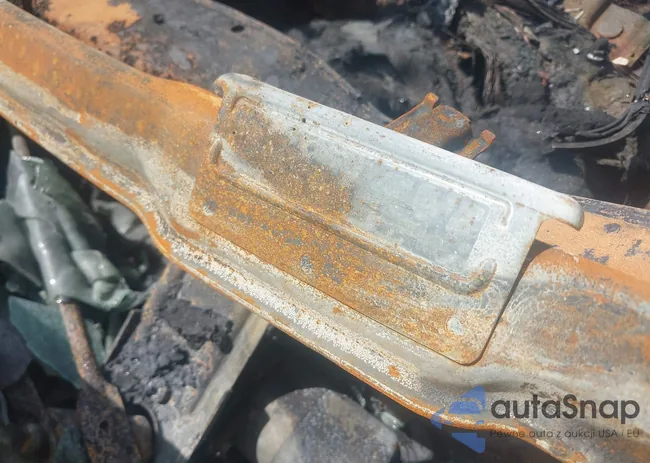 KNDPM3AC1H7069067: 41973746