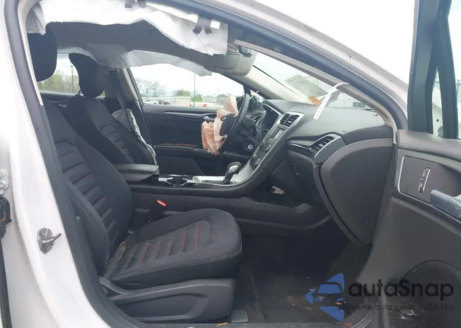 3FA6P0HDXER205979: 41975214