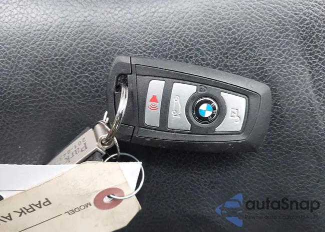 5UXWX9C59F0D53672: 41975259