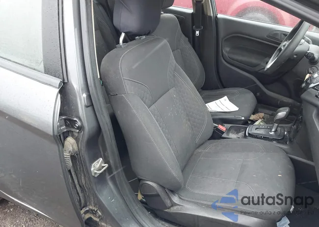 3FADP4EJ3KM137591: 41974524