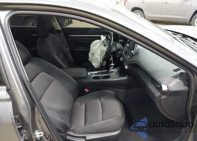 1N4BL4DW5KC162414: 41974679