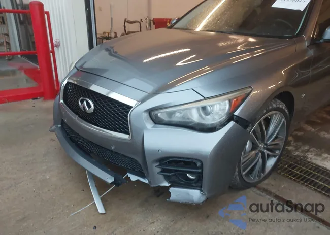 JN1BV7AR7EM696486: 41976047