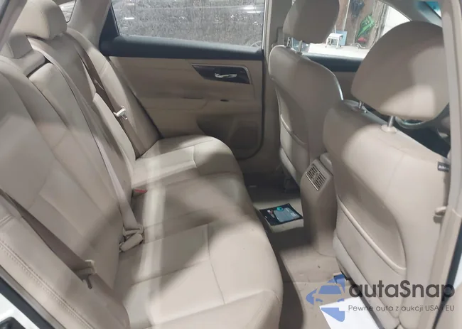 1N4AL3AP9DN495046: 41976941