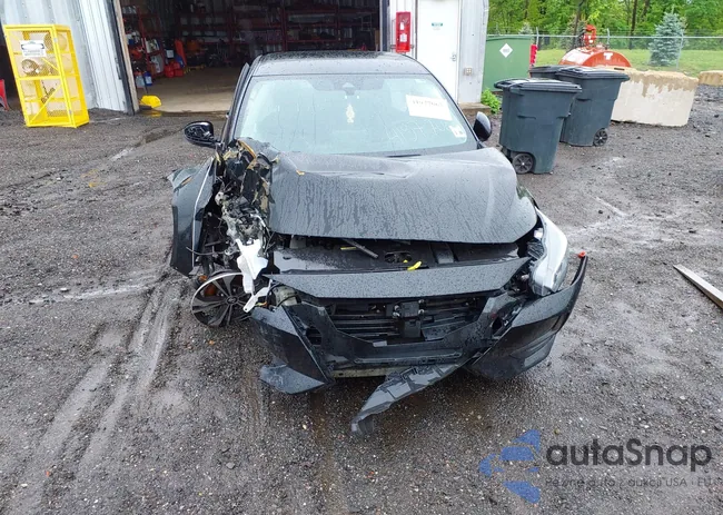 3N1AB8CVXLY285999: 41977067