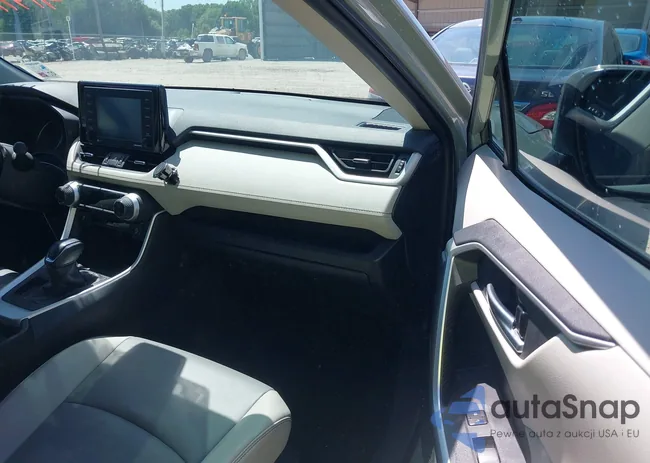 2T3C1RFV8MW152059: 41977295