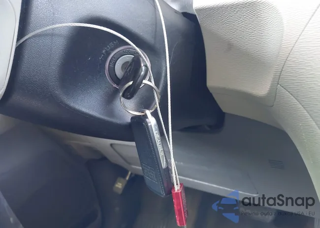 5TDKK3DC9ES423561: 41977304