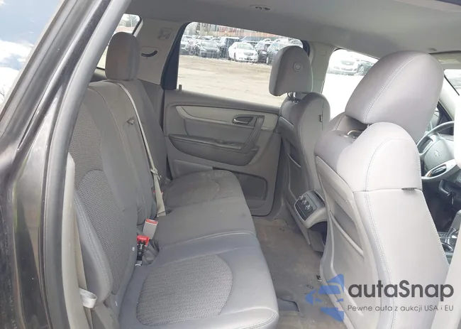 1GNKVGKD7DJ262415: 41977364