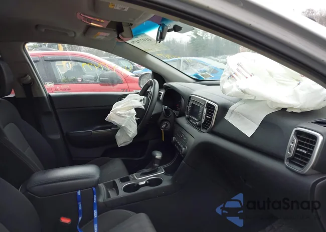 KNDPMCAC5K7531976: 41977479