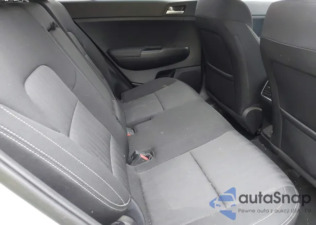 KNDPMCAC5K7531976: 41977479