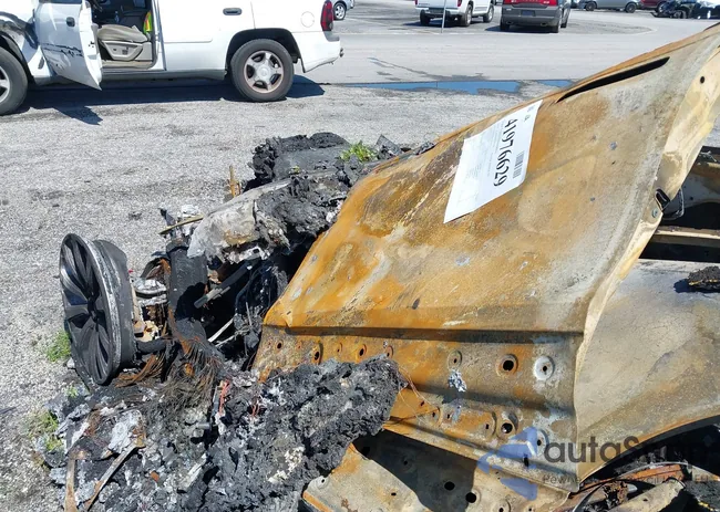 SALYL2RX5JA767921: 41976629