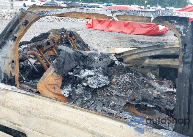 SALYL2RX5JA767921: 41976629