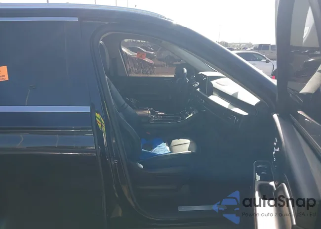 5LM5J6XC7NGL22020: 41976643