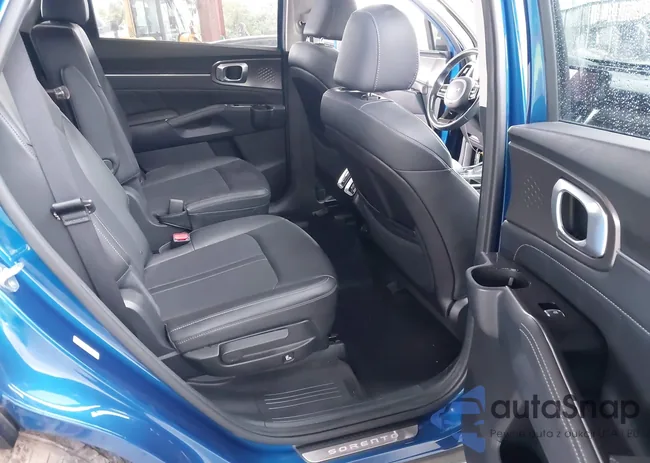 5XYRKDLF3PG206281: 41978001