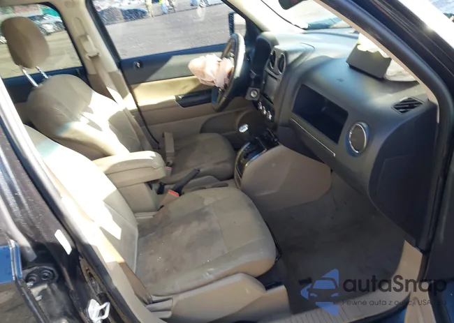 1J4NT1GA6BD203899: 41978150