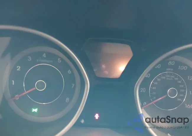 KMHDH4AE4GU632803: 41978172