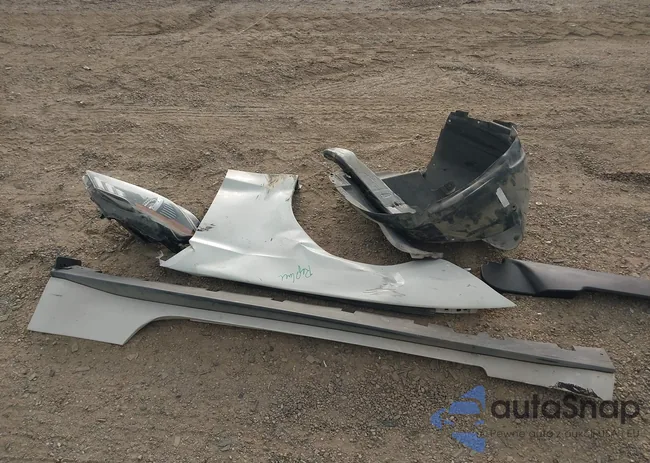 1FATP8UH4L5120002: 41977618