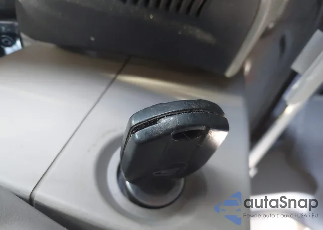 1FMJU1K51AEB53199: 41978983