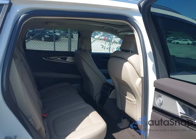 2LMPJ8KP9MBL15209: 41979072