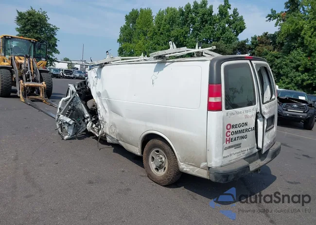 1GCZGUBG9C1143158: 41979305