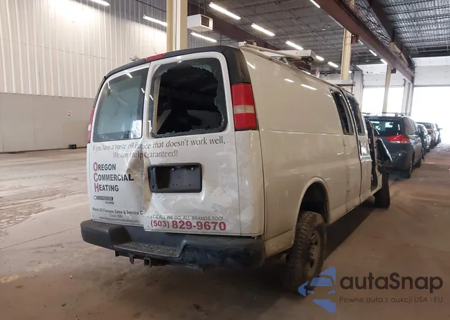 1GCZGUBG9C1143158: 41979305