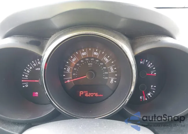 KNDJT2A27B7267525: 41979421