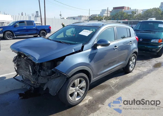 KNDPB3A23B7137650: 41979477