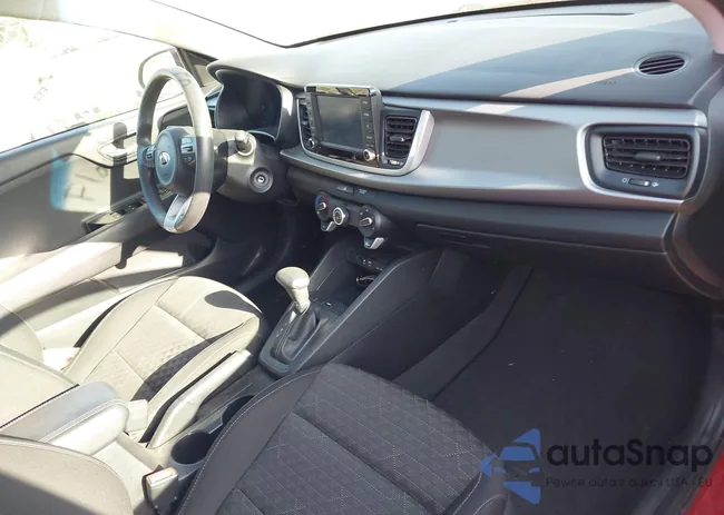 3KPA24AD2LE327986: 41978584