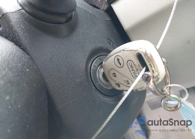 2HGFB2F53CH323611: 41978600