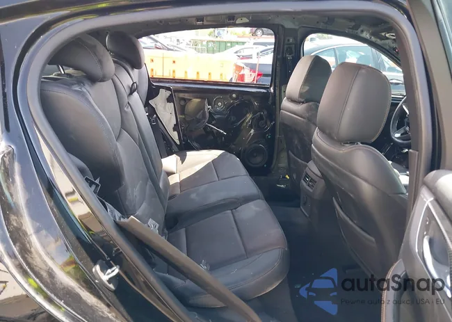 1G6DV5RW7P0126232: 41978645