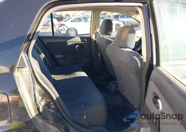 3N1CC1AP8AL458561: 41978670