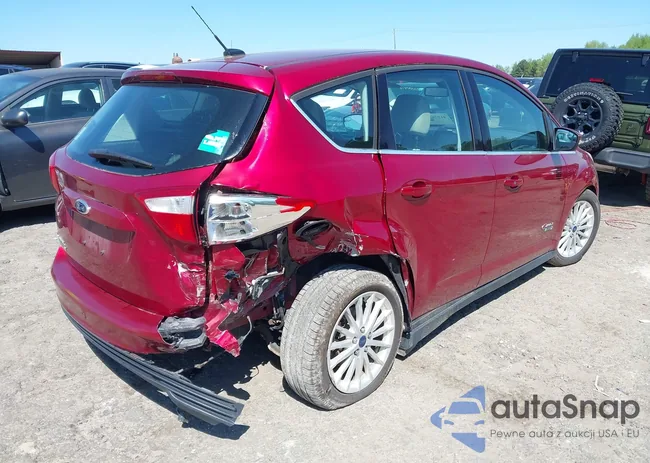 1FADP5CU1GL119747: 41978761