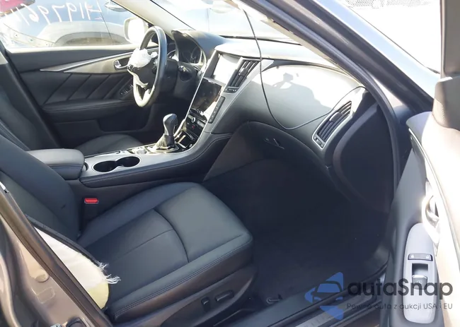 JN1CV7AR8HM681147: 41979614