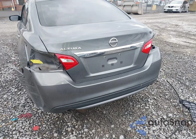 1N4AL3AP8HN348044: 41980970