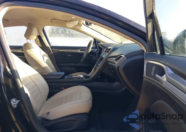 3FA6P0LU9LR226536: 41981523