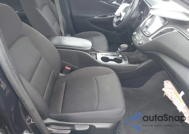 1G1ZB5ST5NF191840: 41981545