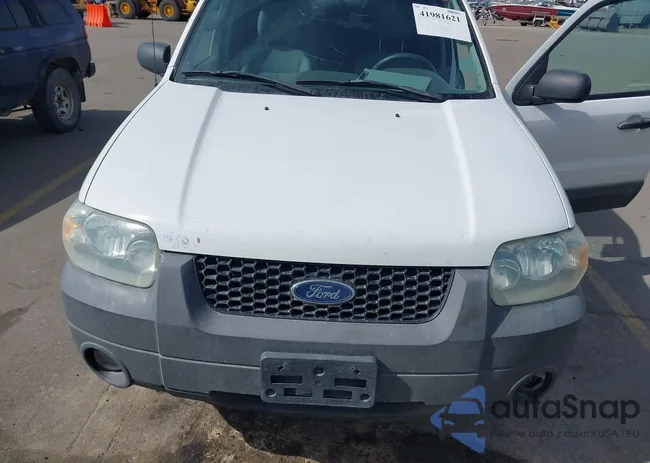 1FMYU96H96KD56271: 41981621